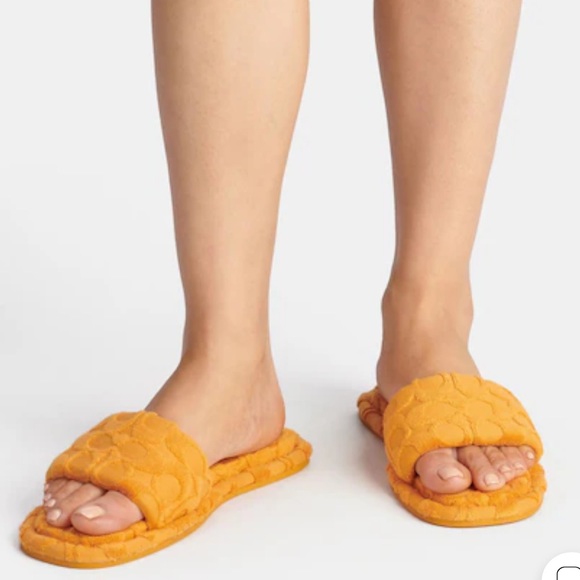 BNWT COACH Bridgett Sandal In Signature Terry Cloth! SIZE 7.5! - Picture 2 of 11